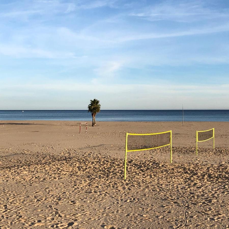 Entre Pinos P1 Beach Apartment Torredembarra Bagian luar foto