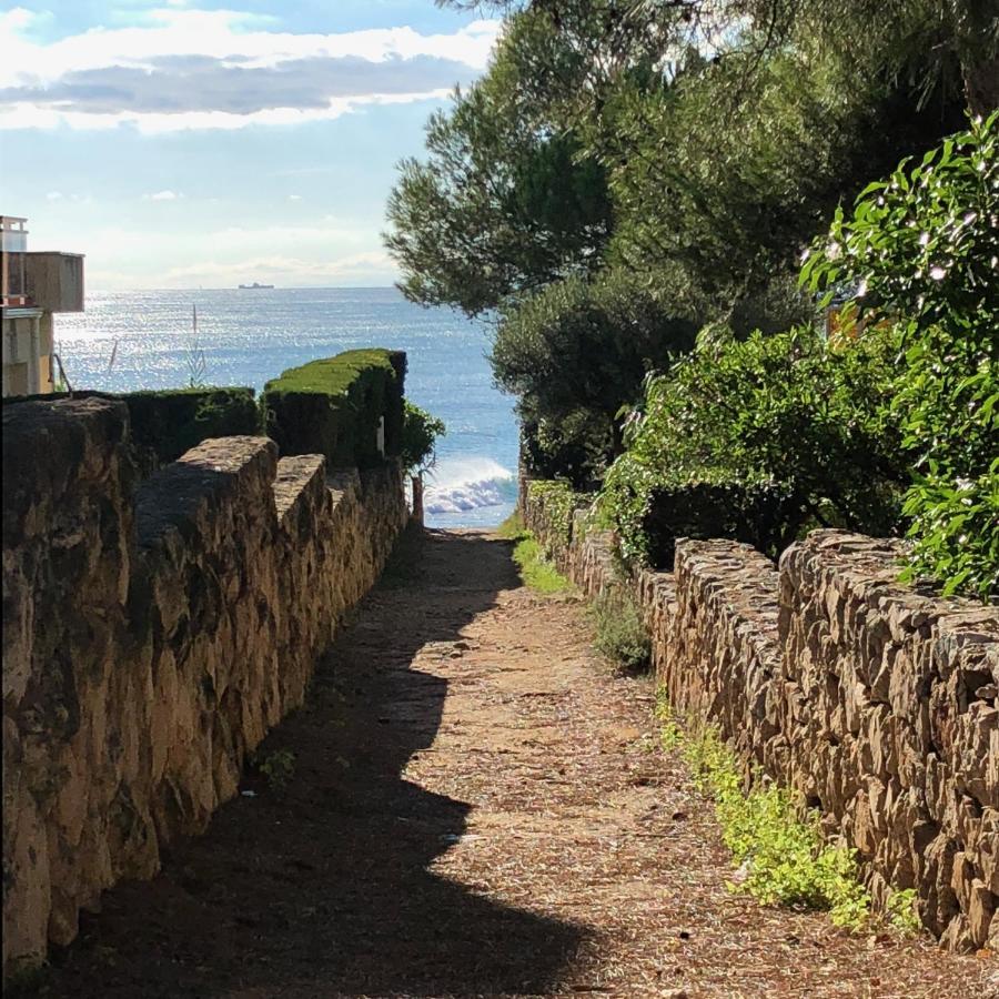 Entre Pinos P1 Beach Apartment Torredembarra Bagian luar foto